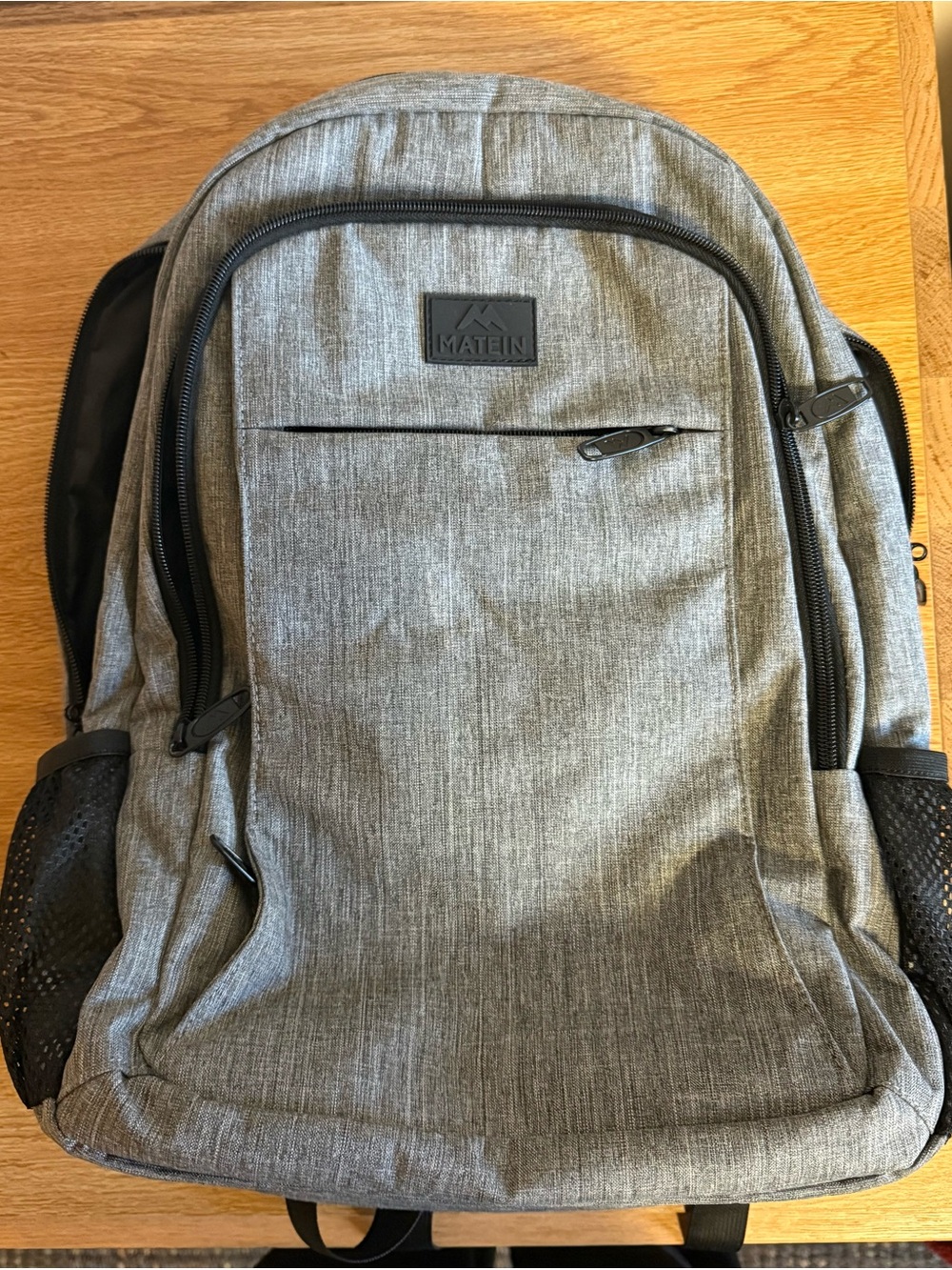 Matein Backpack - Picture 3 of 4